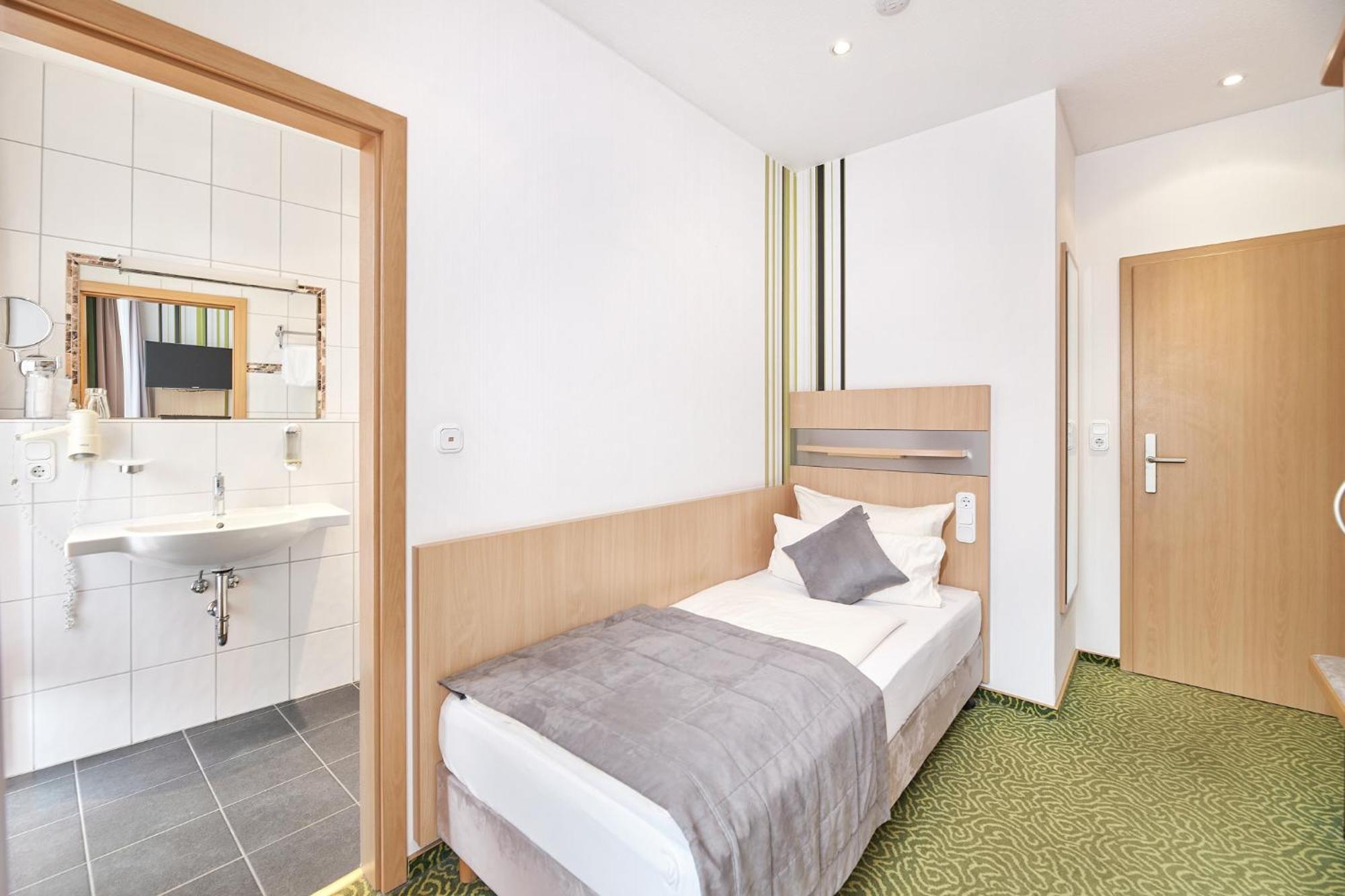 Beim Weinbauer Otel Cochem Dış mekan fotoğraf